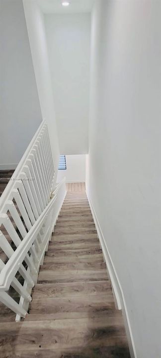 Recently Rented: $2,150 (3 beds, 2 baths, 1480 Square Feet)