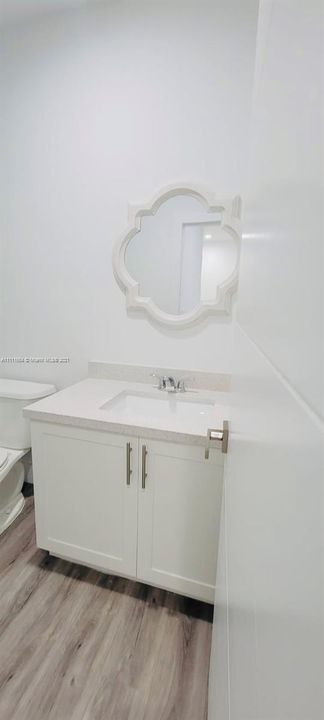 Recently Rented: $2,150 (3 beds, 2 baths, 1480 Square Feet)