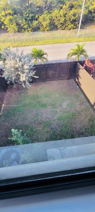 Recently Rented: $2,150 (3 beds, 2 baths, 1480 Square Feet)