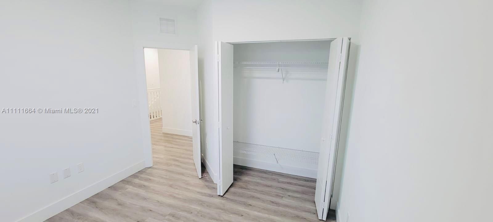 Recently Rented: $2,150 (3 beds, 2 baths, 1480 Square Feet)