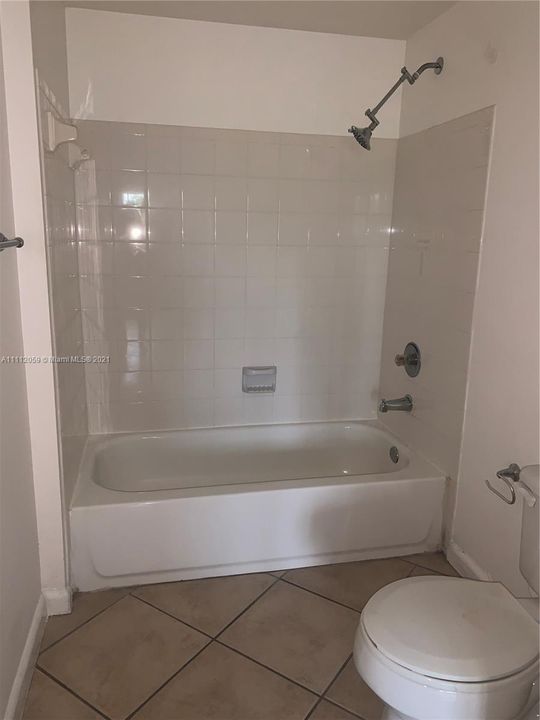 Recently Rented: $1,650 (1 beds, 1 baths, 850 Square Feet)
