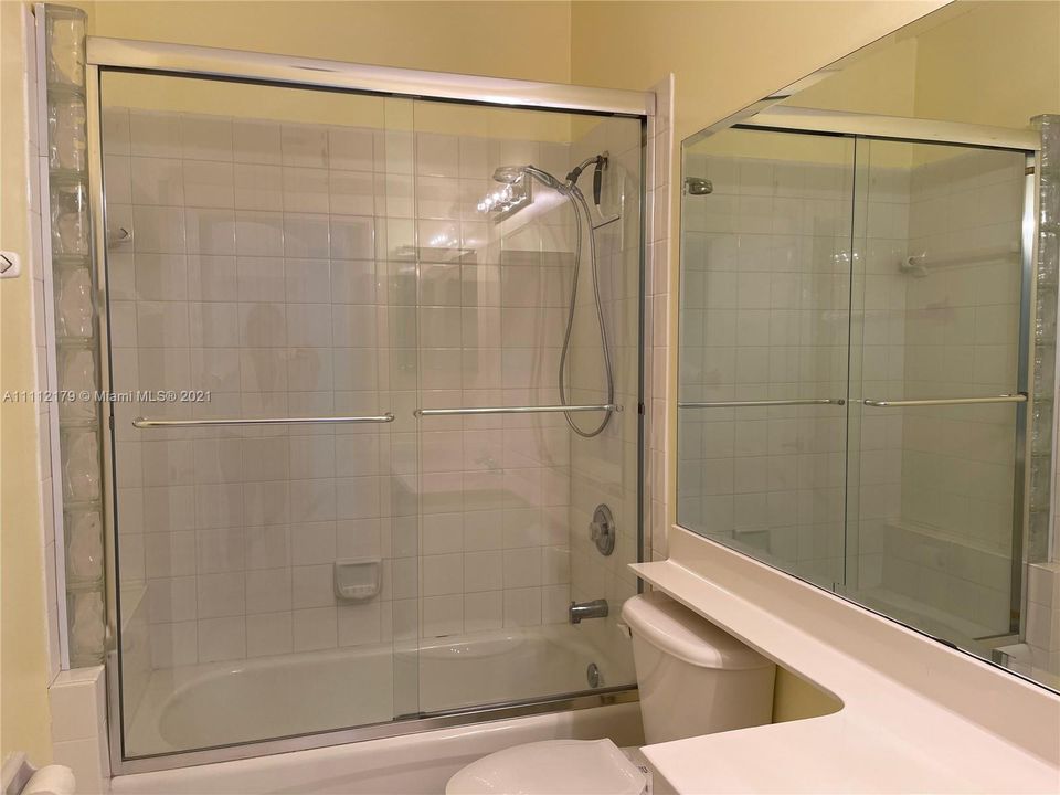 最近售出: $498,000 (2 贝兹, 2 浴室, 1581 平方英尺)