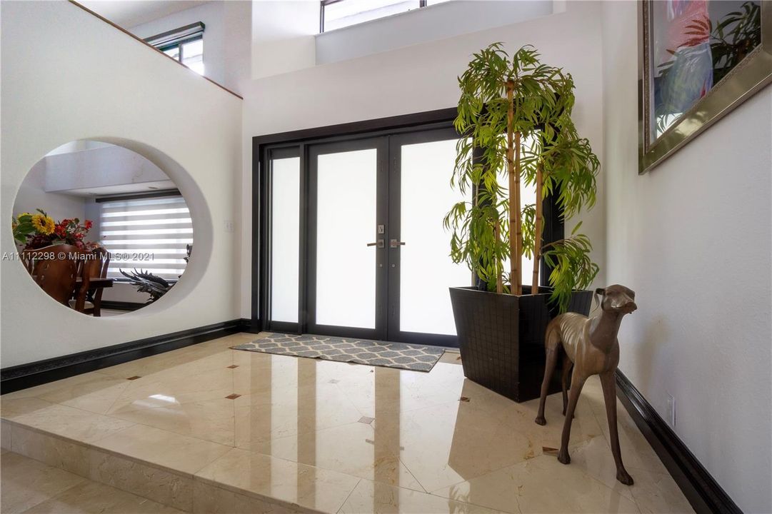 Recently Rented: $6,500 (4 beds, 3 baths, 4052 Square Feet)