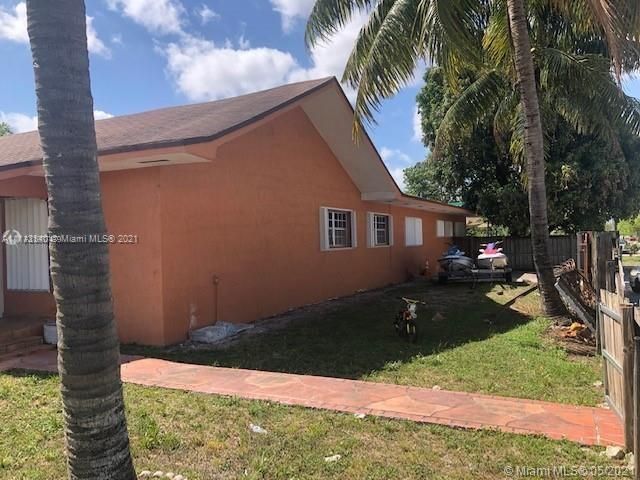 Recently Sold: $899,000 (0 beds, 0 baths, 5443 Square Feet)