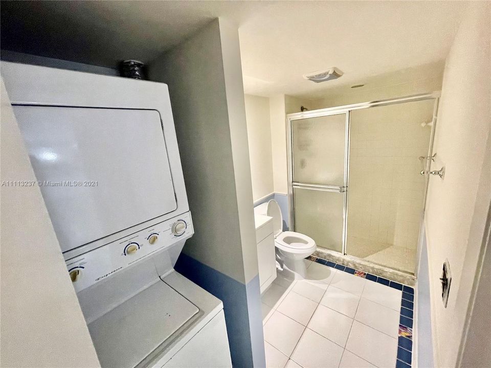 Recently Sold: $285,000 (3 beds, 3 baths, 1488 Square Feet)