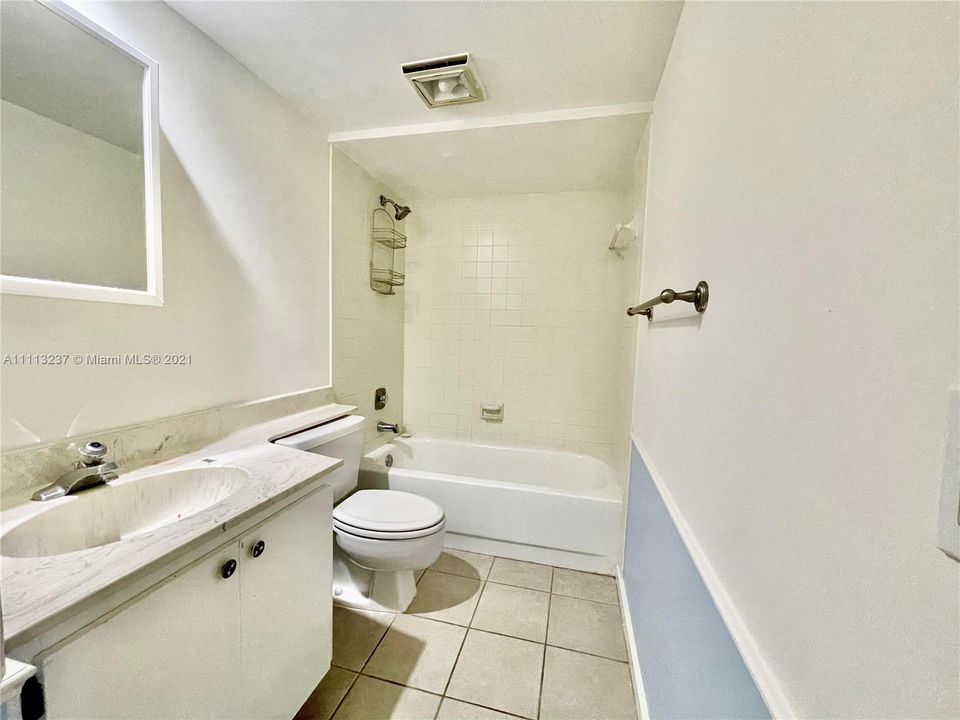 Recently Sold: $285,000 (3 beds, 3 baths, 1488 Square Feet)