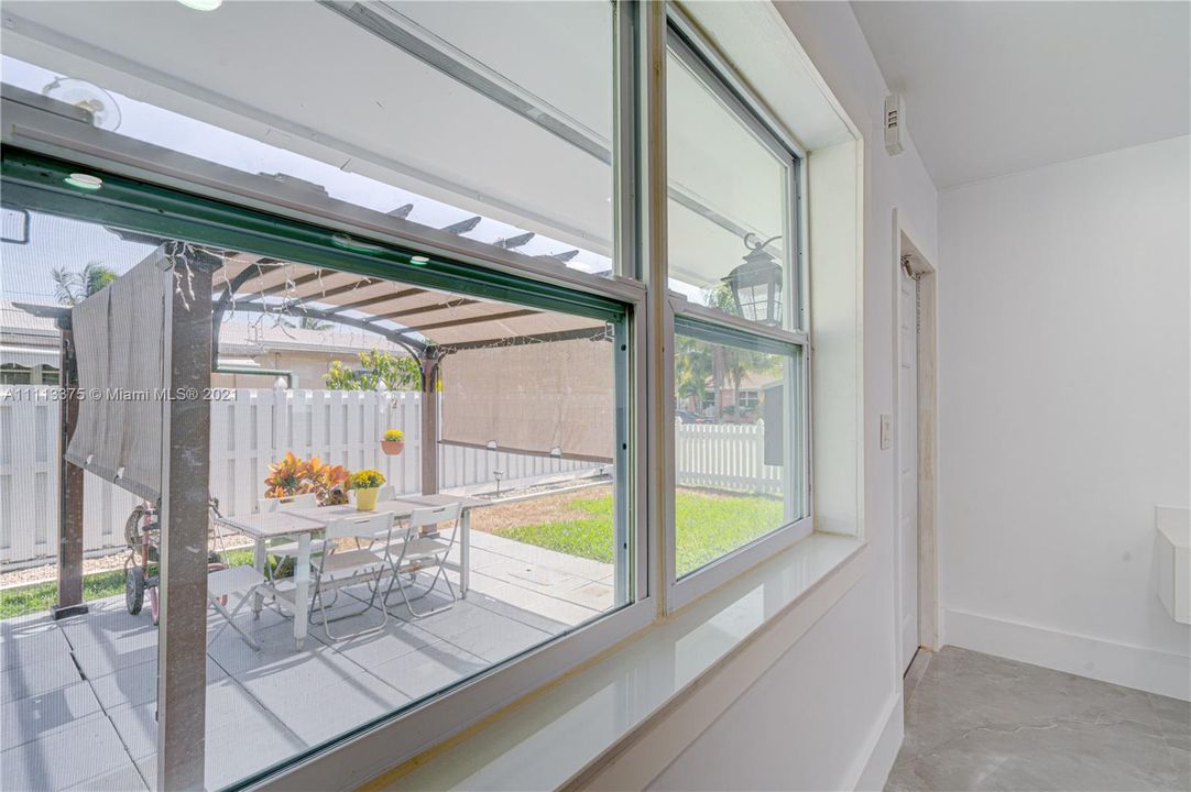 Recently Sold: $600,000 (0 beds, 0 baths, 1849 Square Feet)