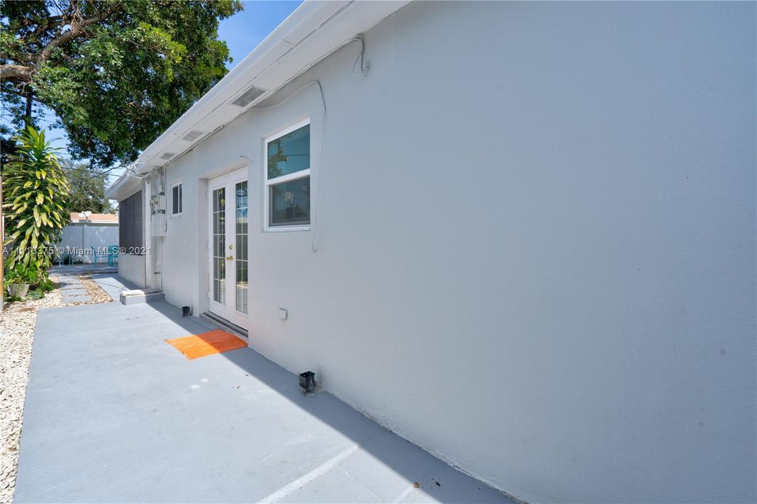 Recently Sold: $600,000 (0 beds, 0 baths, 1849 Square Feet)