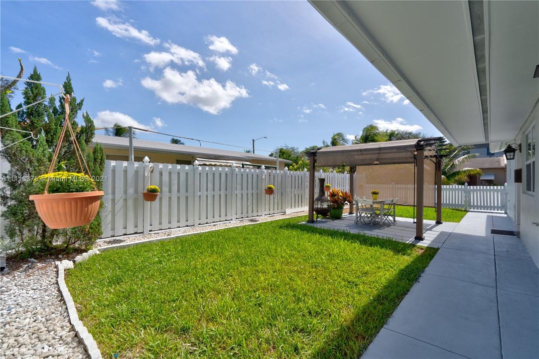 Recently Sold: $600,000 (0 beds, 0 baths, 1849 Square Feet)