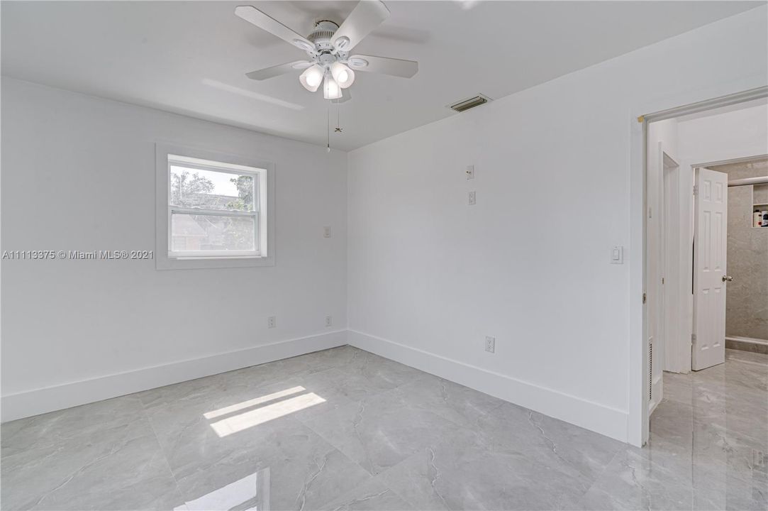 Recently Sold: $600,000 (0 beds, 0 baths, 1849 Square Feet)