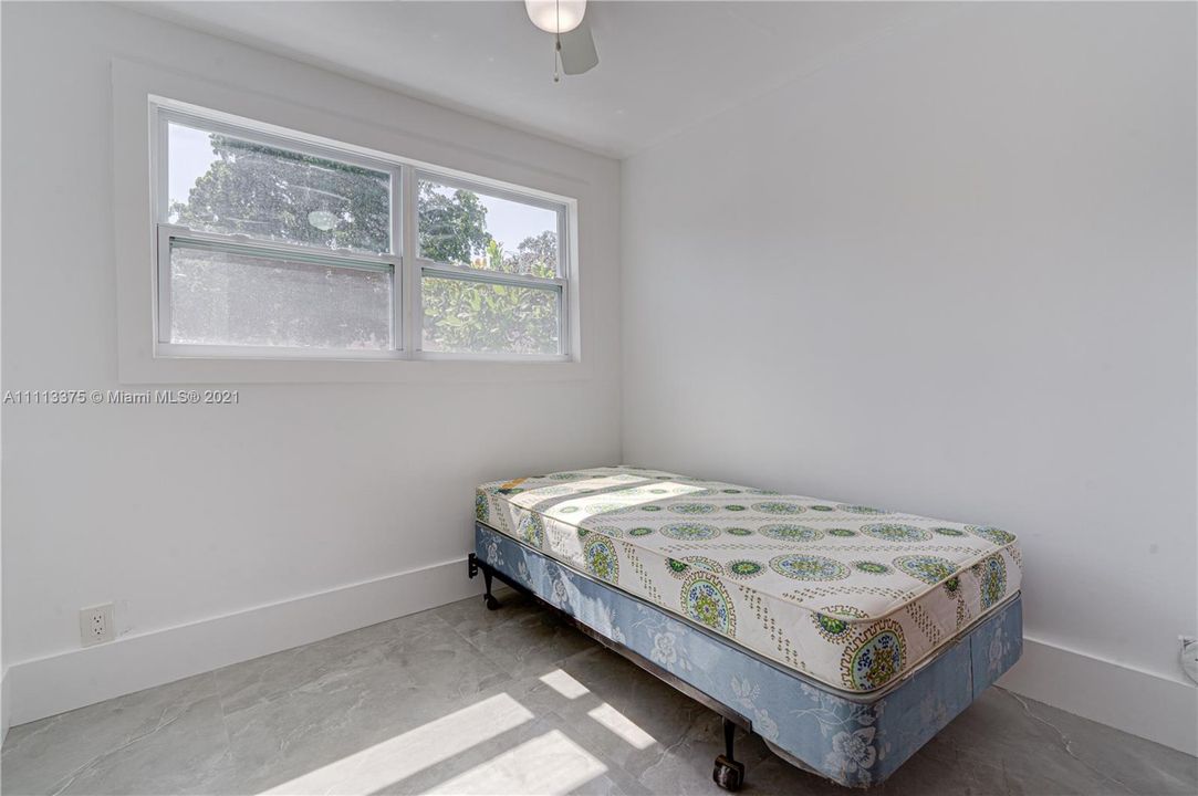 Recently Sold: $600,000 (0 beds, 0 baths, 1849 Square Feet)