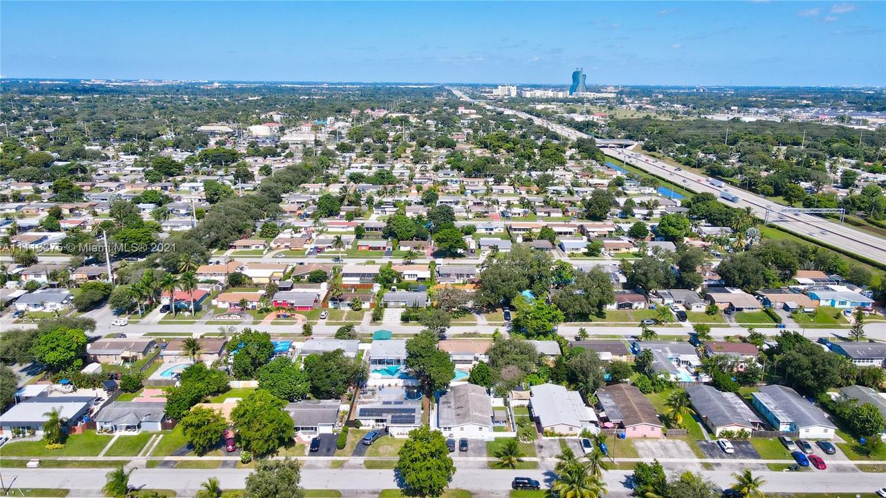 Recently Sold: $600,000 (0 beds, 0 baths, 1849 Square Feet)