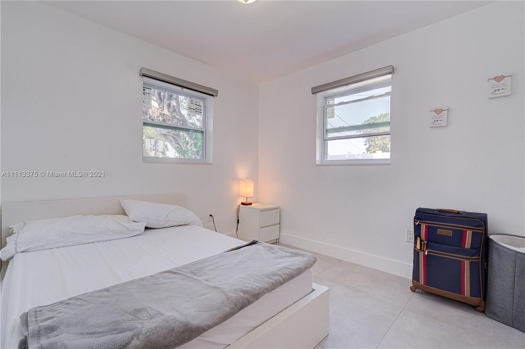 Recently Sold: $600,000 (0 beds, 0 baths, 1849 Square Feet)