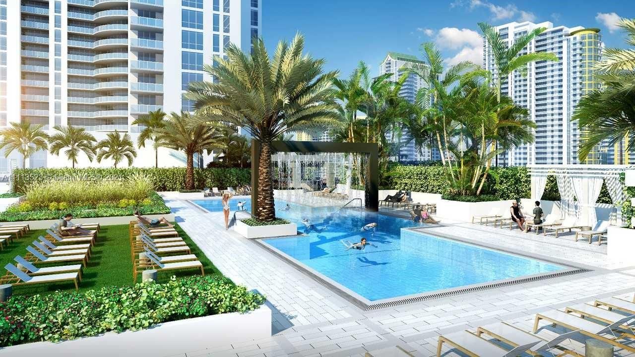 Recently Rented: $2,539 (1 beds, 1 baths, 808 Square Feet)