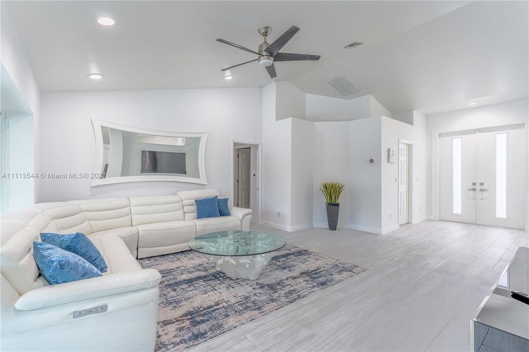 Recently Rented: $13,000 (3 beds, 2 baths, 0 Square Feet)