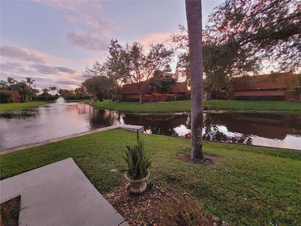 Recently Rented: $5,000 (2 beds, 2 baths, 1470 Square Feet)