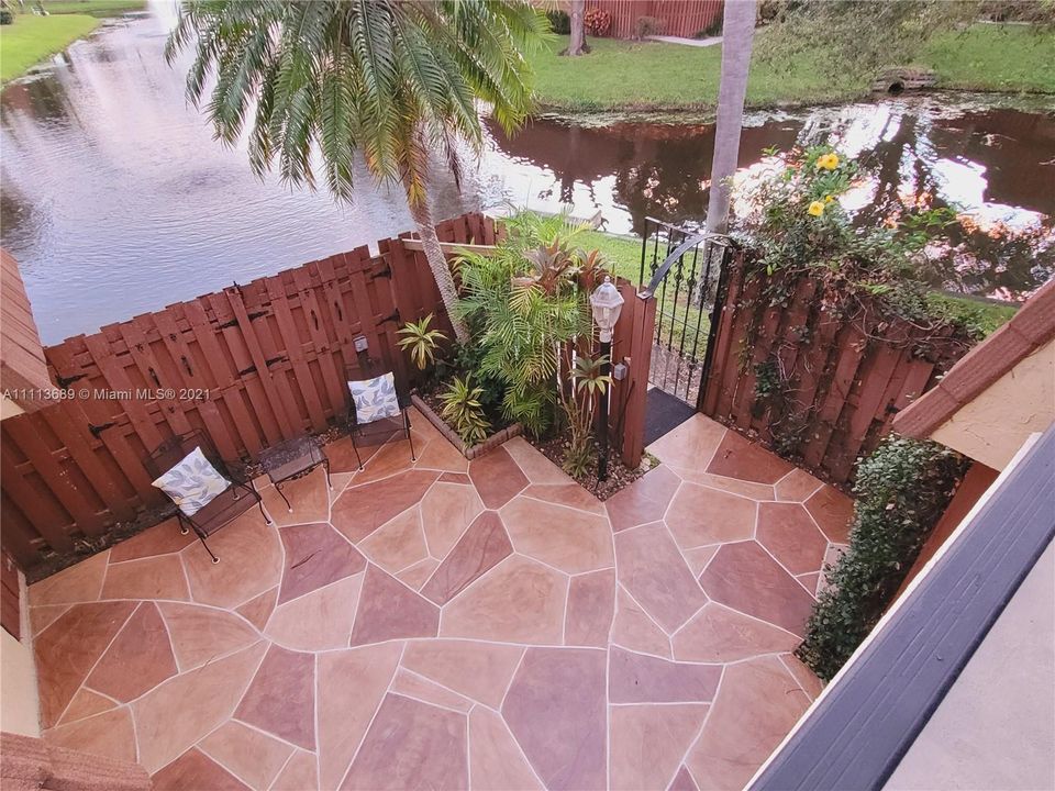 Recently Rented: $5,000 (2 beds, 2 baths, 1470 Square Feet)