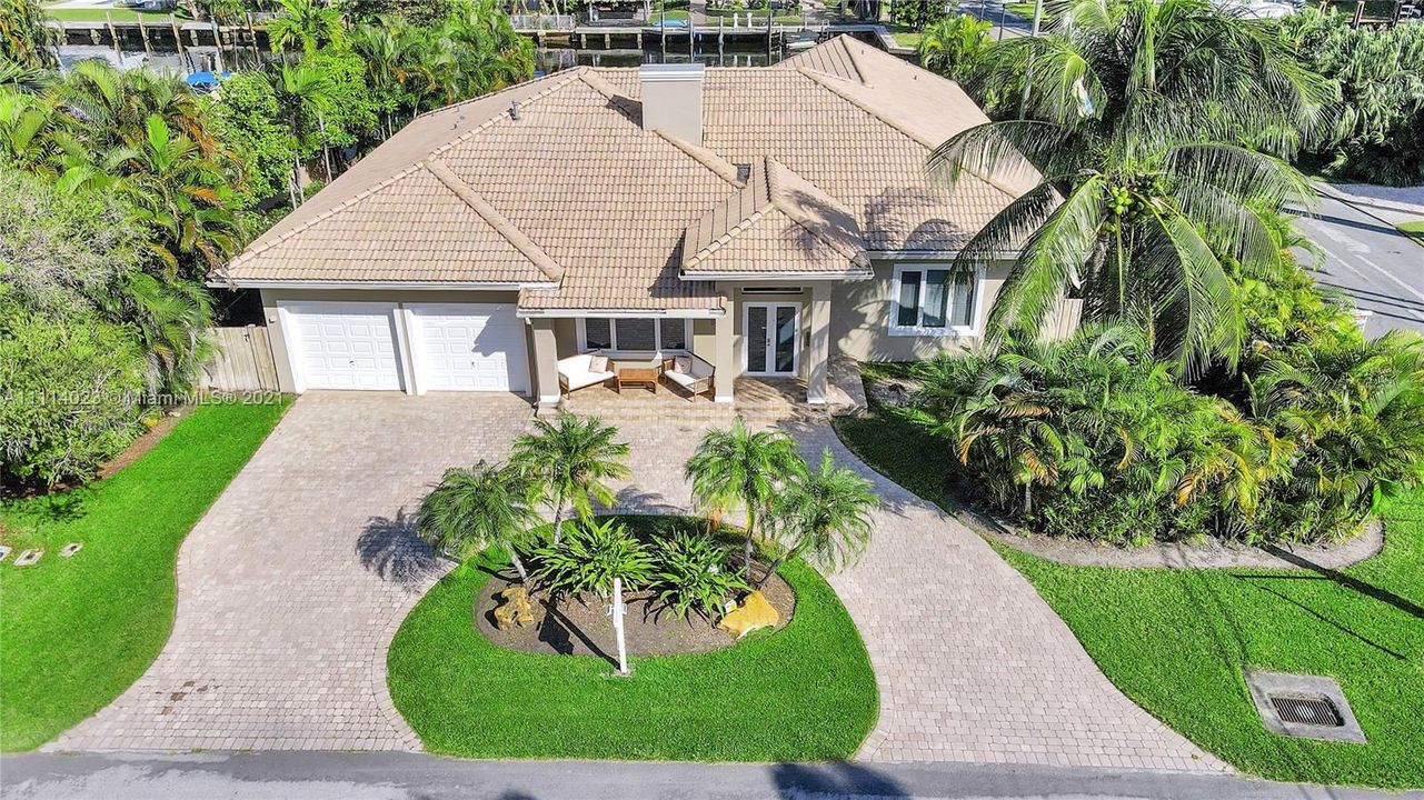 Recently Sold: $3,100,000 (5 beds, 4 baths, 0 Square Feet)