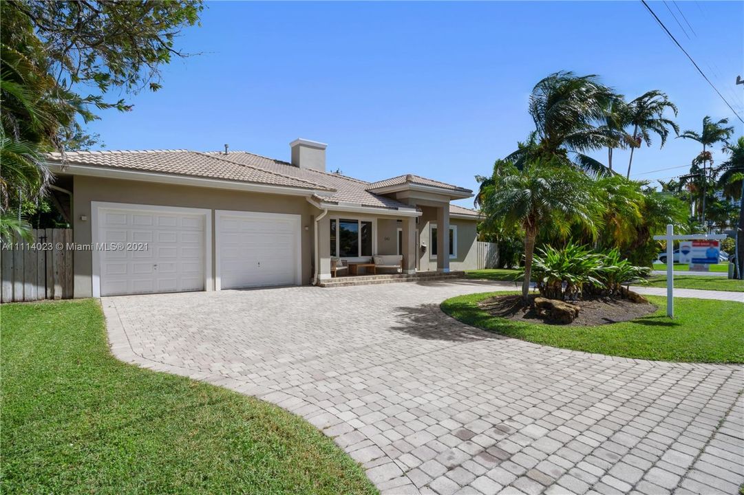Recently Sold: $3,100,000 (5 beds, 4 baths, 0 Square Feet)