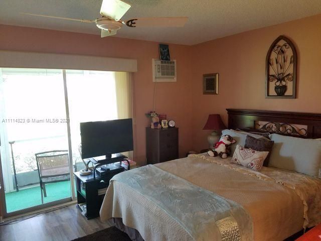 Recently Sold: $85,000 (1 beds, 1 baths, 601 Square Feet)