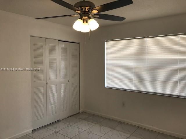 Recently Sold: $335,000 (4 beds, 2 baths, 1793 Square Feet)