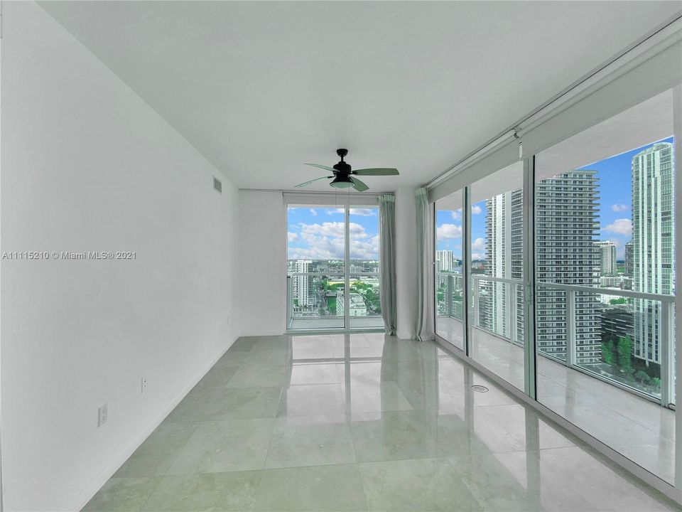Recently Rented: $4,500 (2 beds, 2 baths, 1368 Square Feet)