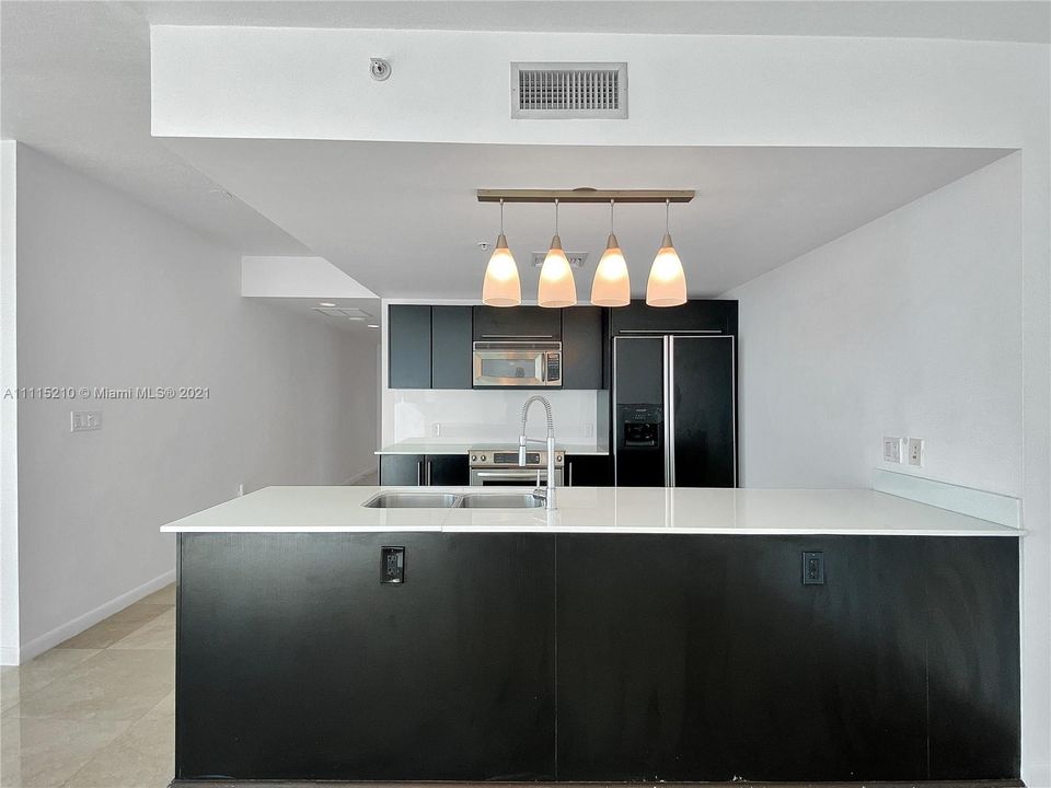 Recently Rented: $4,500 (2 beds, 2 baths, 1368 Square Feet)