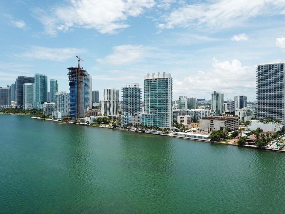 Recently Rented: $4,500 (2 beds, 2 baths, 1368 Square Feet)