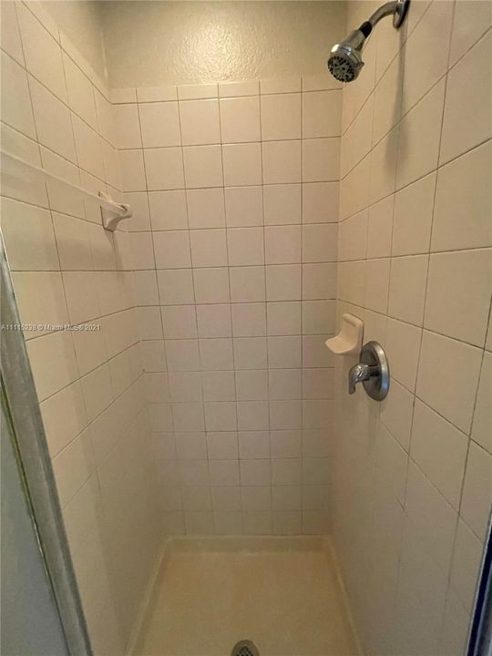 Recientemente alquilado: $2,000 (3 camas, 2 baños, 1528 Pies cuadrados)