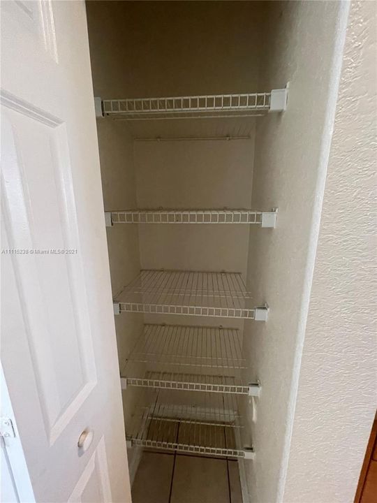 Recientemente alquilado: $2,000 (3 camas, 2 baños, 1528 Pies cuadrados)