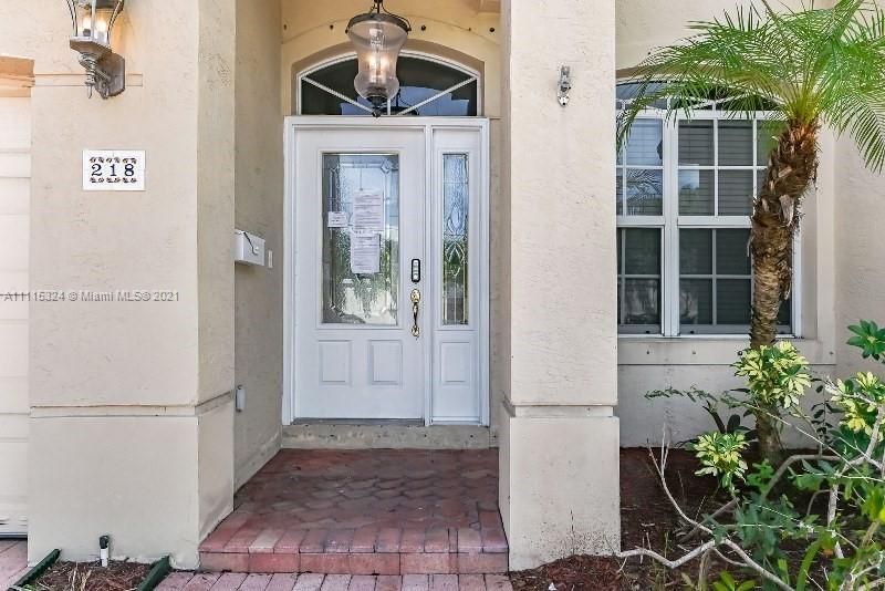 Recently Sold: $752,600 (3 beds, 2 baths, 2058 Square Feet)