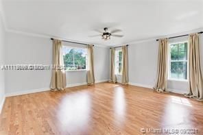 Recientemente alquilado: $5,500 (5 camas, 4 baños, 4393 Pies cuadrados)