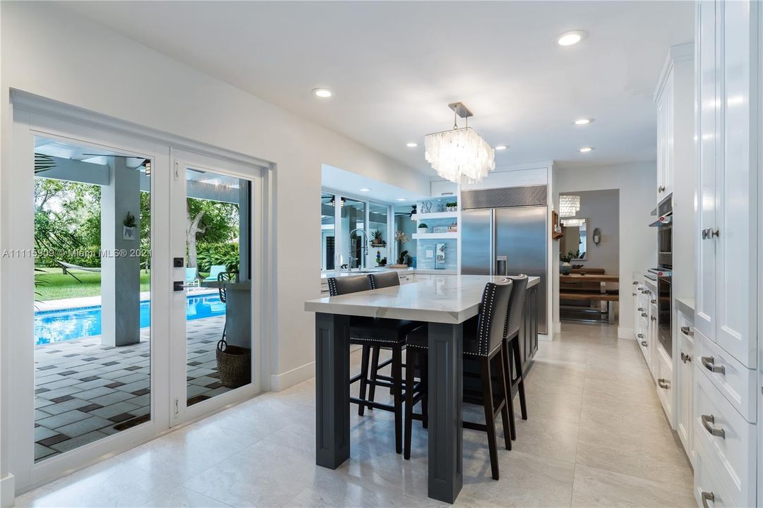 Recently Sold: $1,840,000 (5 beds, 3 baths, 3023 Square Feet)