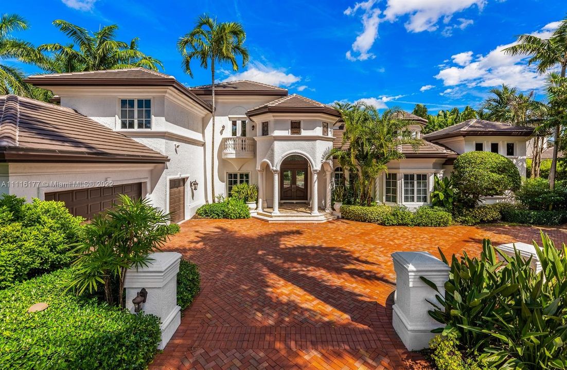 Spectacular Custom Home in Hawks Landing - Almost 1/2 Acre an just under 7000 sqft of Perfection !