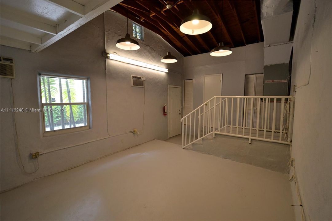 最近租的: $800 (0 贝兹, 0 浴室, 0 平方英尺)