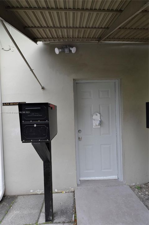 最近租的: $800 (0 贝兹, 0 浴室, 0 平方英尺)