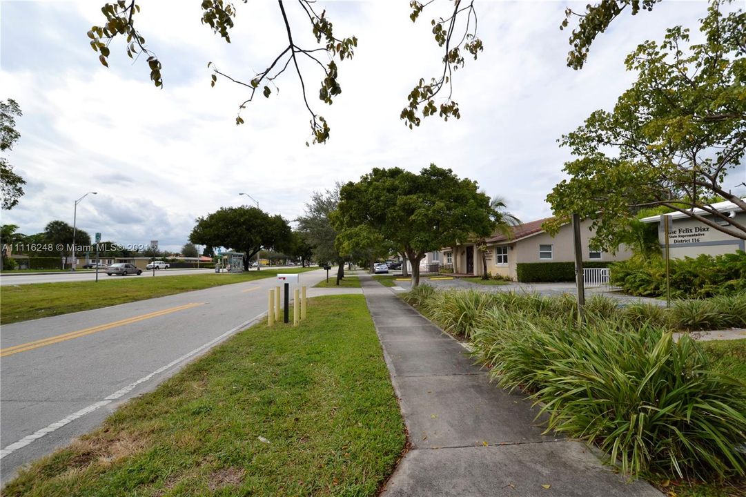 最近租的: $800 (0 贝兹, 0 浴室, 0 平方英尺)