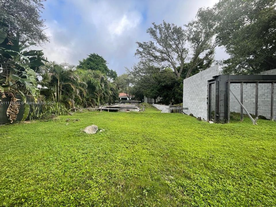 Recently Sold: $799,000 (10.64 acres)