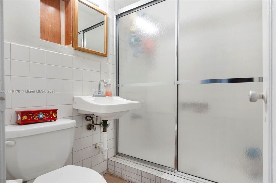 最近售出: $550,000 (3 贝兹, 2 浴室, 1552 平方英尺)