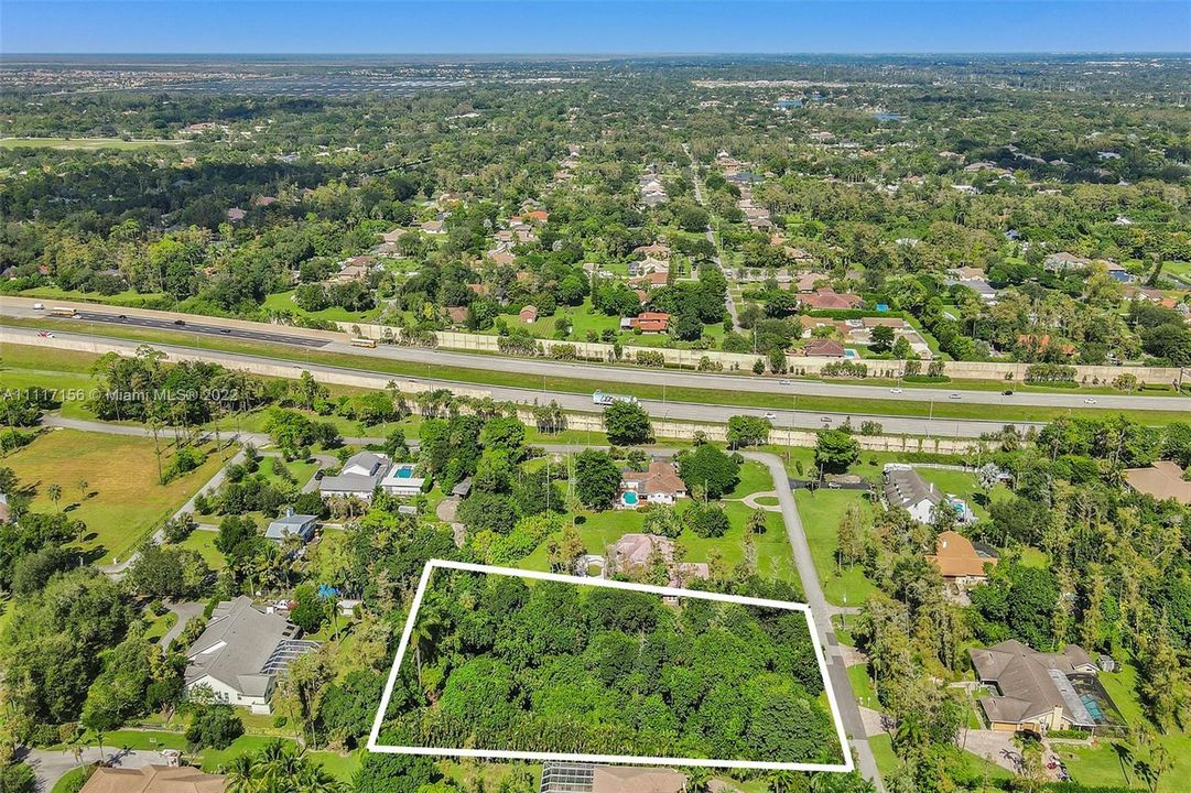 最近售出: $575,000 (1.25 acres)