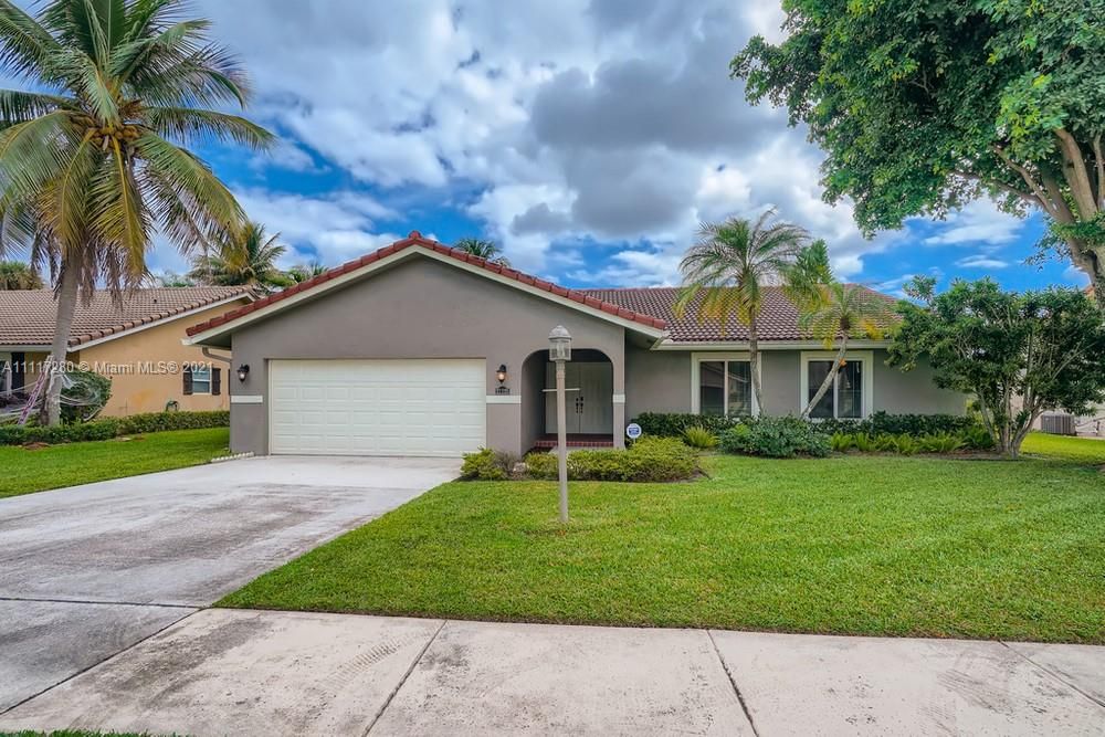 Recently Sold: $527,200 (3 beds, 2 baths, 2459 Square Feet)