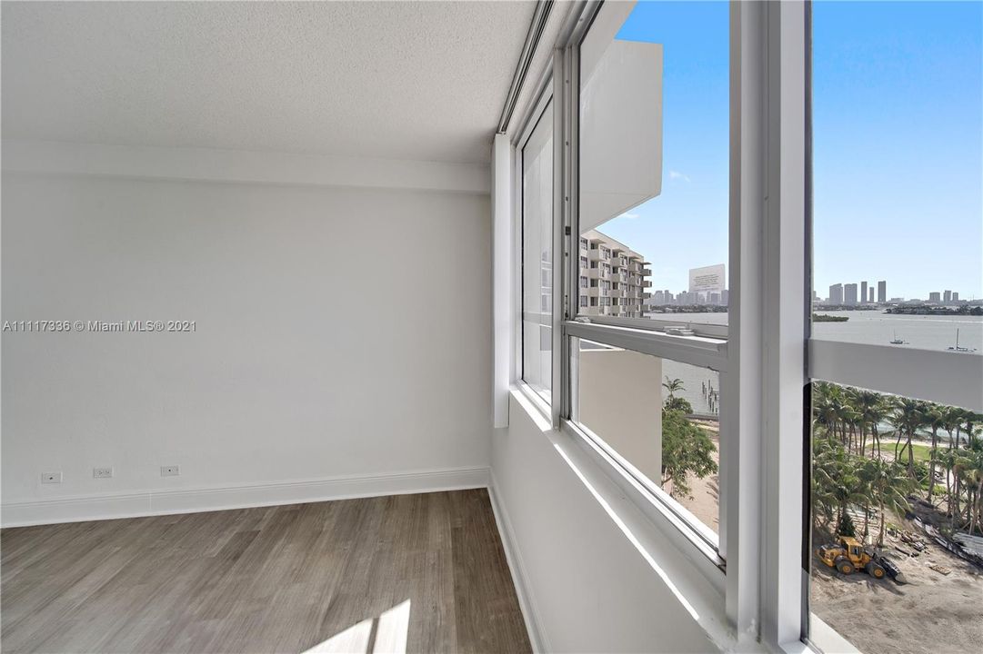 Recientemente alquilado: $3,086 (2 camas, 2 baños, 1120 Pies cuadrados)