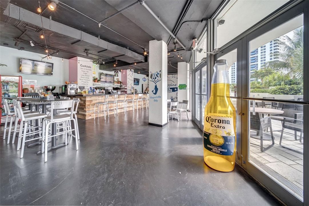 Recientemente alquilado: $3,086 (2 camas, 2 baños, 1120 Pies cuadrados)