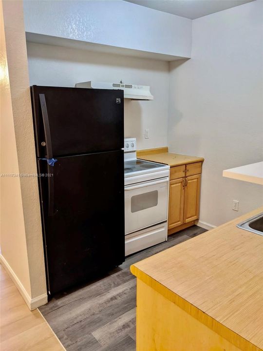 Recientemente alquilado: $1,250 (1 camas, 1 baños, 580 Pies cuadrados)