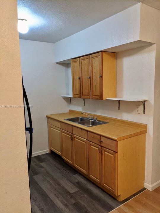 Recientemente alquilado: $1,250 (1 camas, 1 baños, 580 Pies cuadrados)