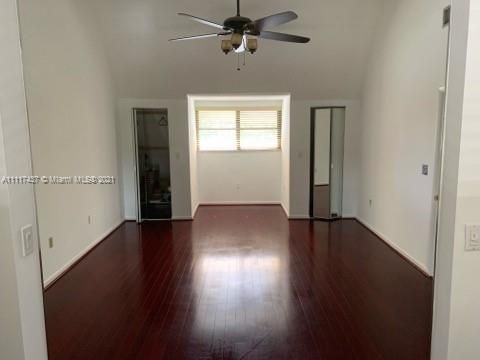 Недавно арендовано: $2,500 (2 спален, 2 ванн, 1548 Квадратных фут)