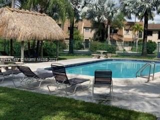 Недавно арендовано: $2,500 (2 спален, 2 ванн, 1548 Квадратных фут)