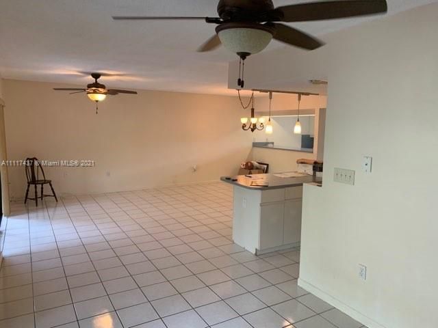 Недавно арендовано: $2,500 (2 спален, 2 ванн, 1548 Квадратных фут)