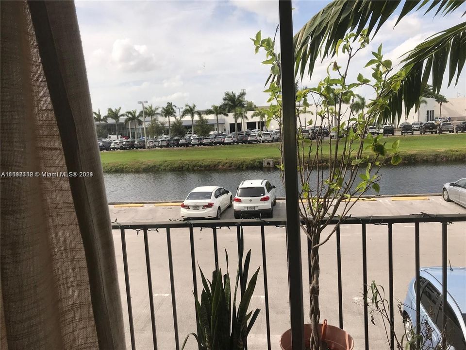 最近租的: $2,500 (2 贝兹, 2 浴室, 960 平方英尺)