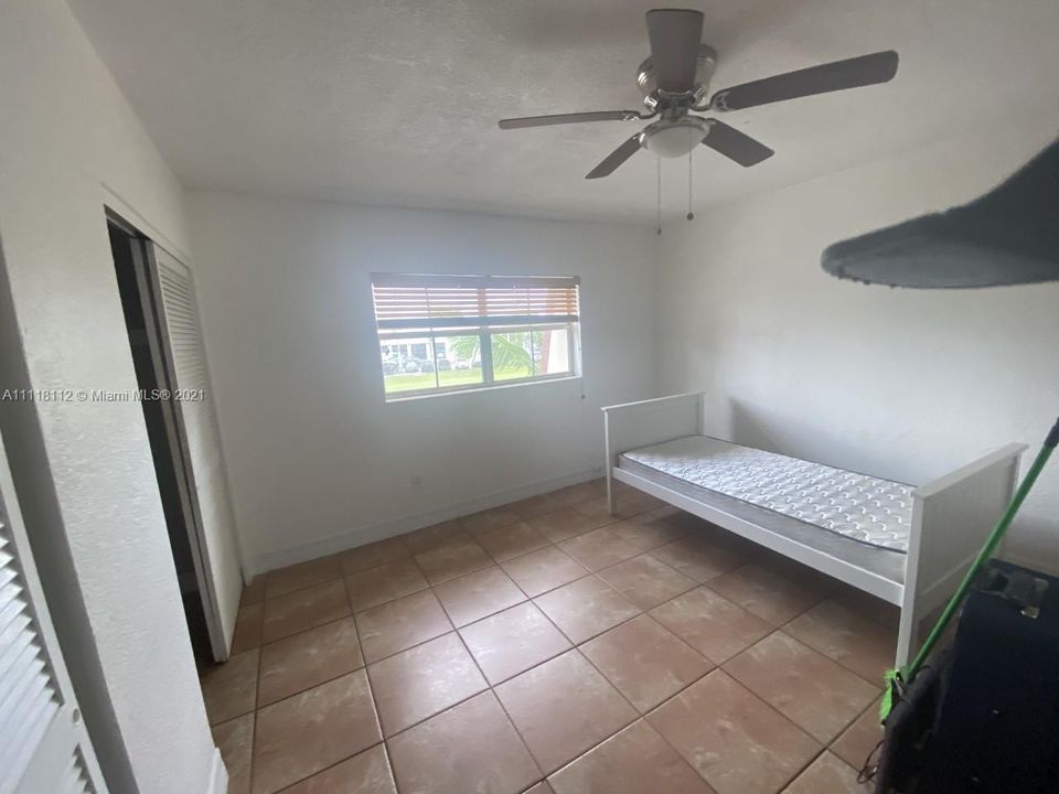 最近租的: $2,500 (2 贝兹, 2 浴室, 960 平方英尺)